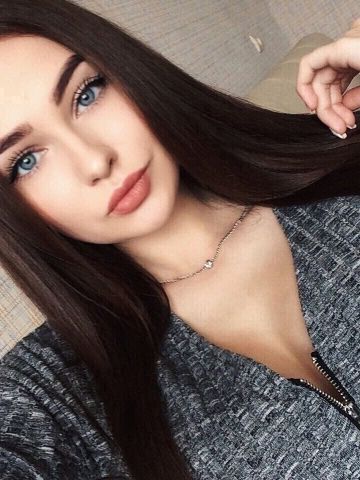 Анжела Оренбург